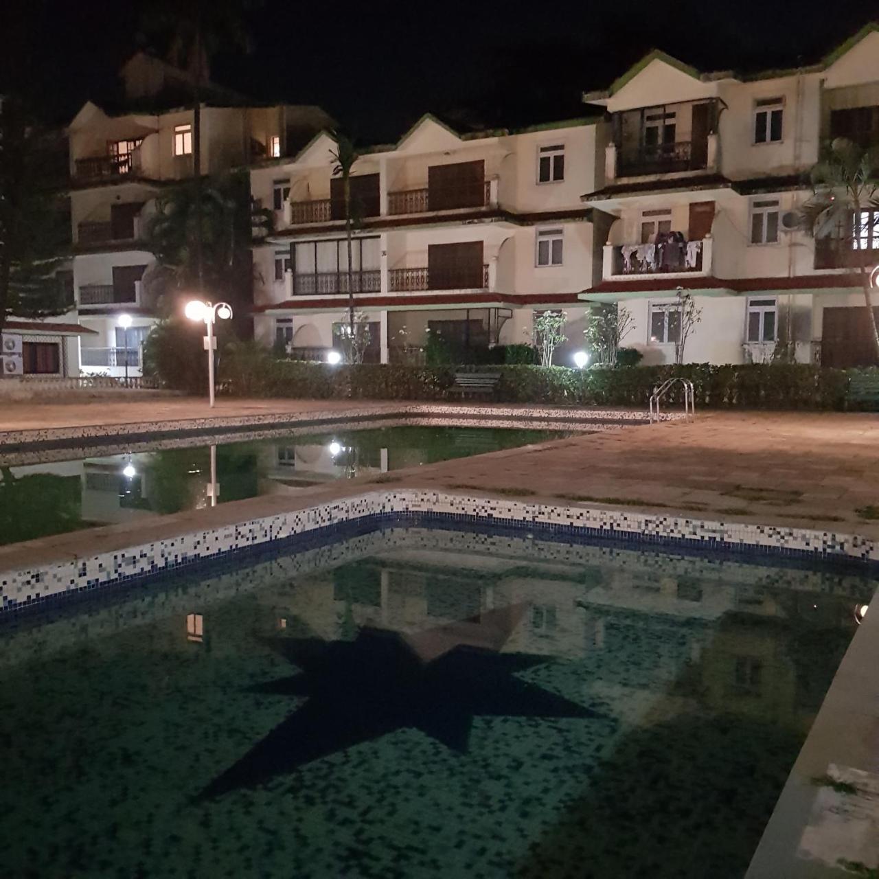 1 Bedroom Spacious Apartment In Калангут Экстерьер фото