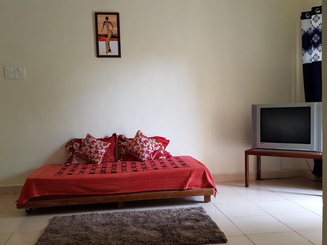 1 Bedroom Spacious Apartment In Калангут Экстерьер фото