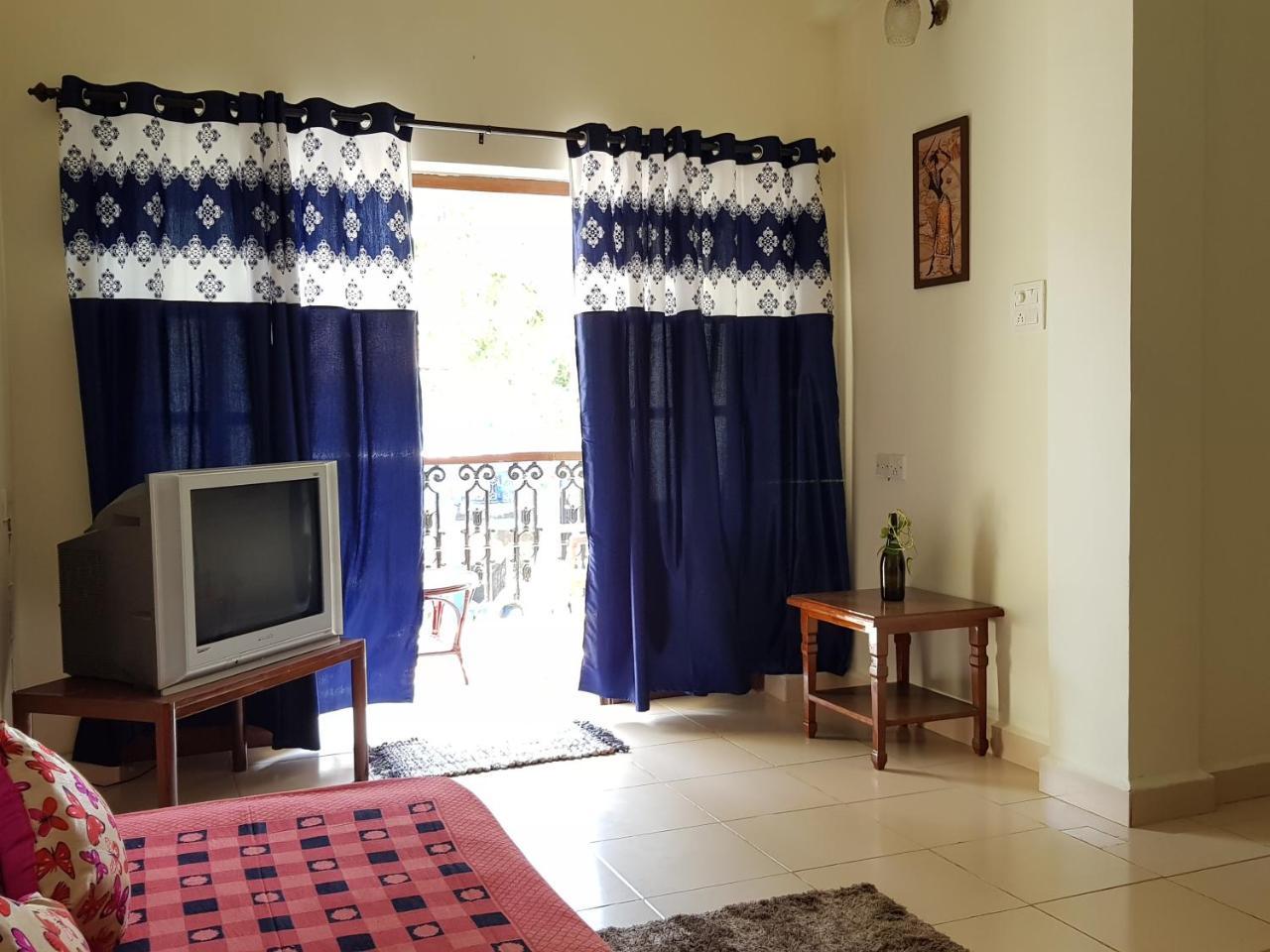 1 Bedroom Spacious Apartment In Калангут Экстерьер фото