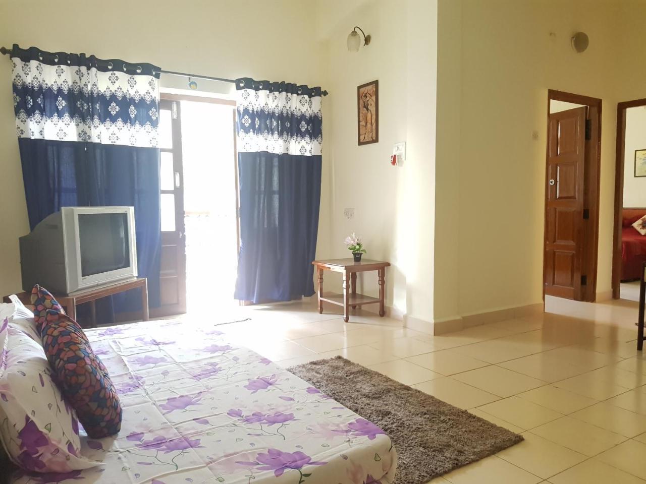 1 Bedroom Spacious Apartment In Калангут Экстерьер фото
